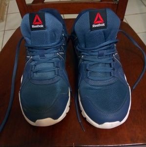 Reebok Men Sneakers.